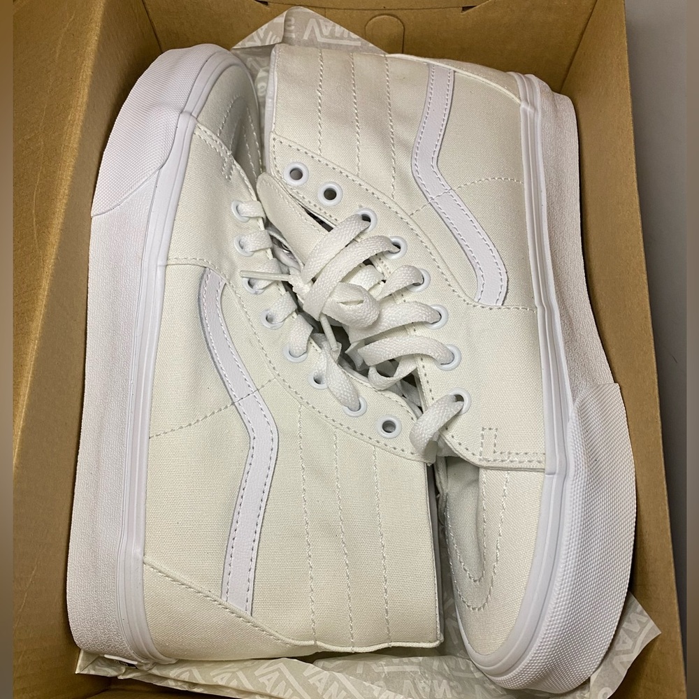 Vans Sk8 Hi Shoes High Tops White 8.5M 10W